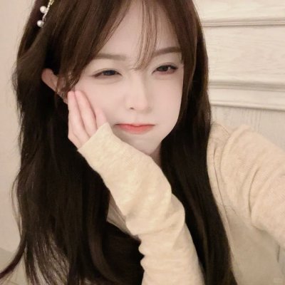 巾帼枭雄之悬崖国语封面